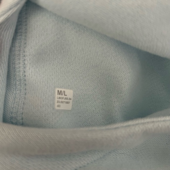 Lululemon Scuba Funnel Neck Half Zip - Picture 4 of 4